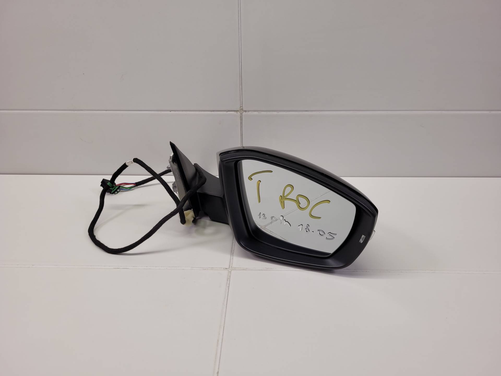 mirror exterior right side Volkswagen T-Roc 2019 2GA857602A