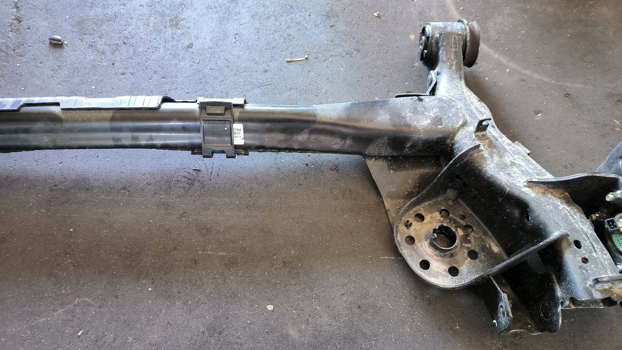 träger / Achsträger heck HYUNDAI BAYON LIFT