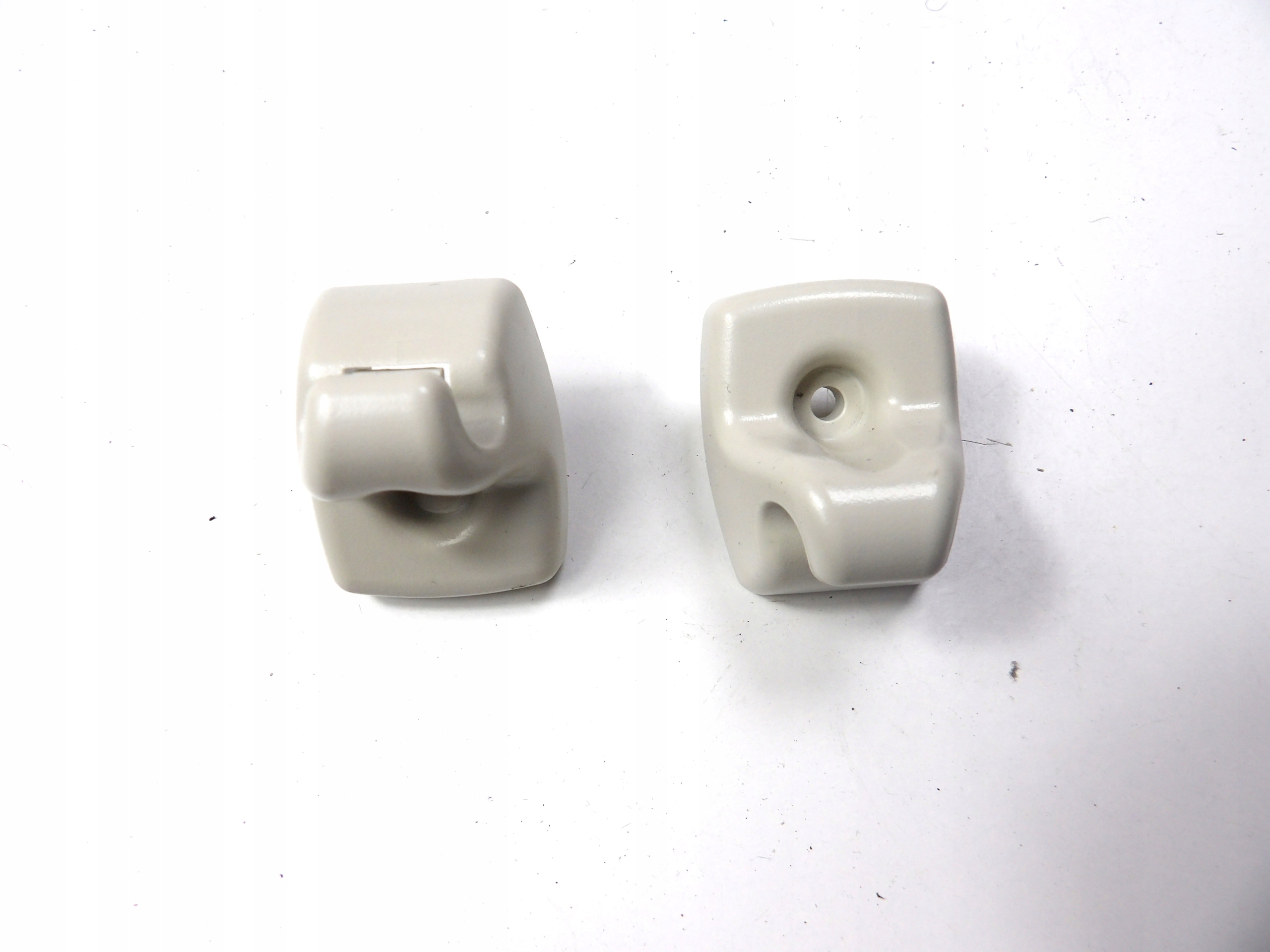 FORD KUGA MK2 hook DASZKA PRZECIWSLONECZNEGO
