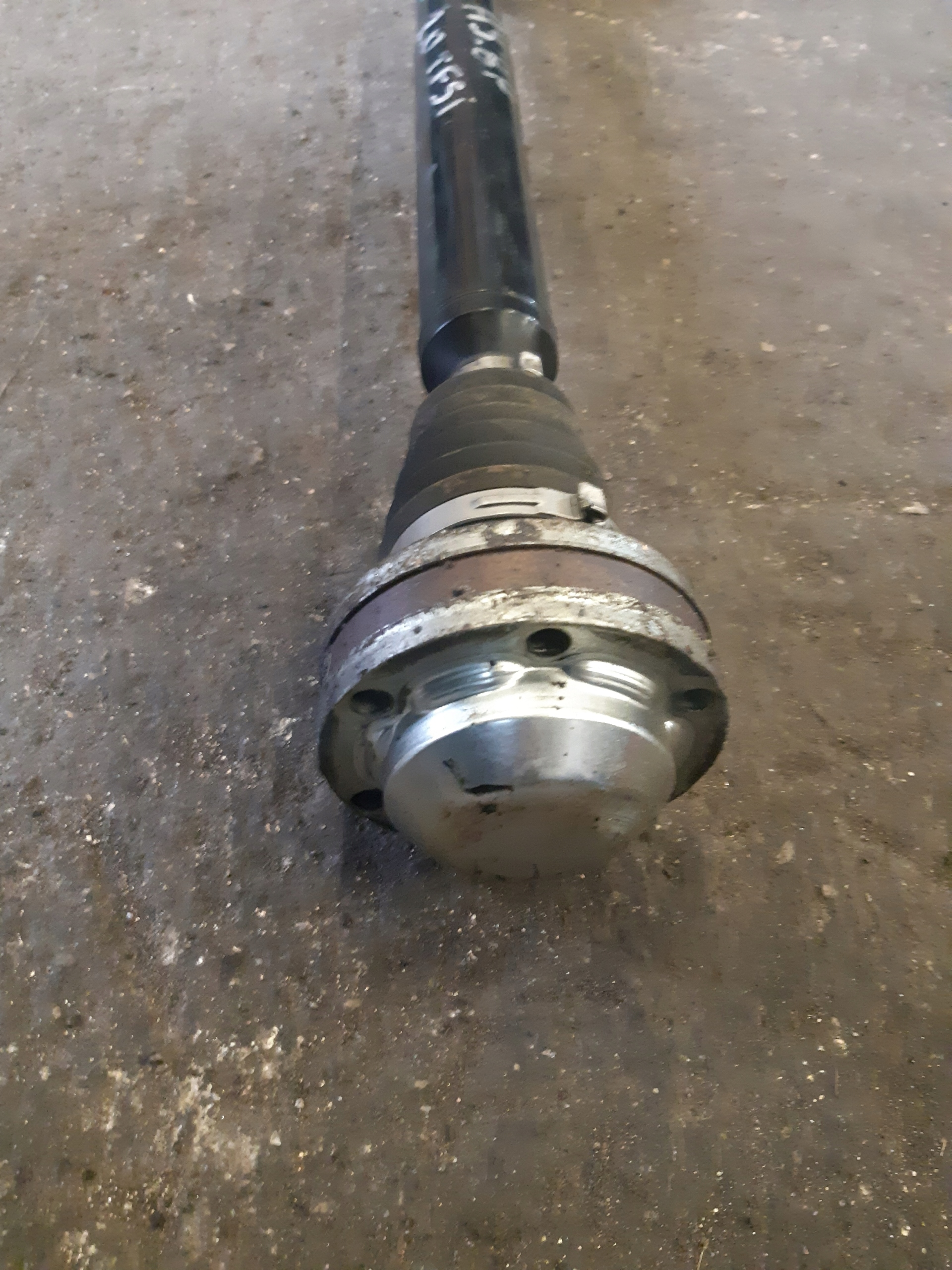 AUDI A3 8P 2.0 TFSI semi-axis right semi-axis 1K0407272KJ