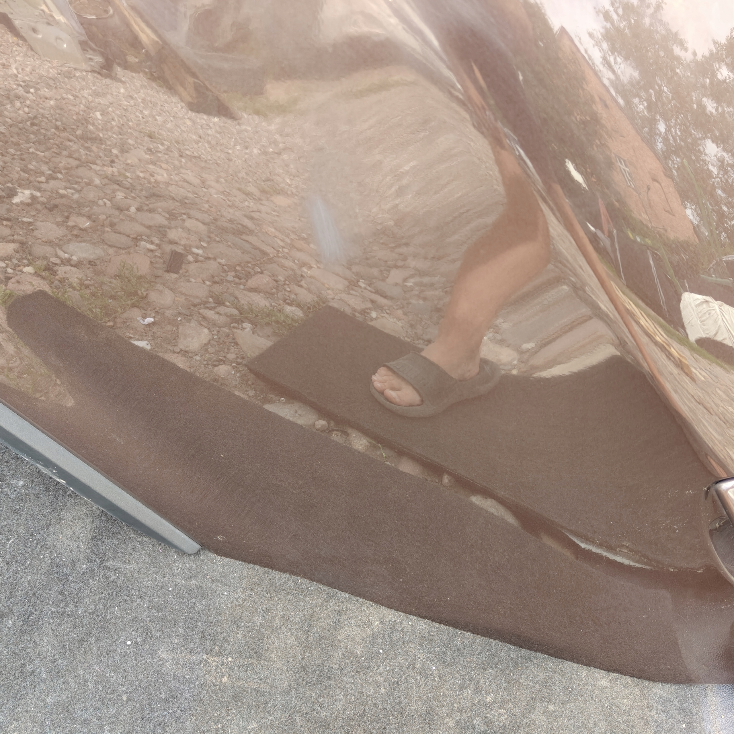 door rear. rear part left PEUGEOT 2008 and