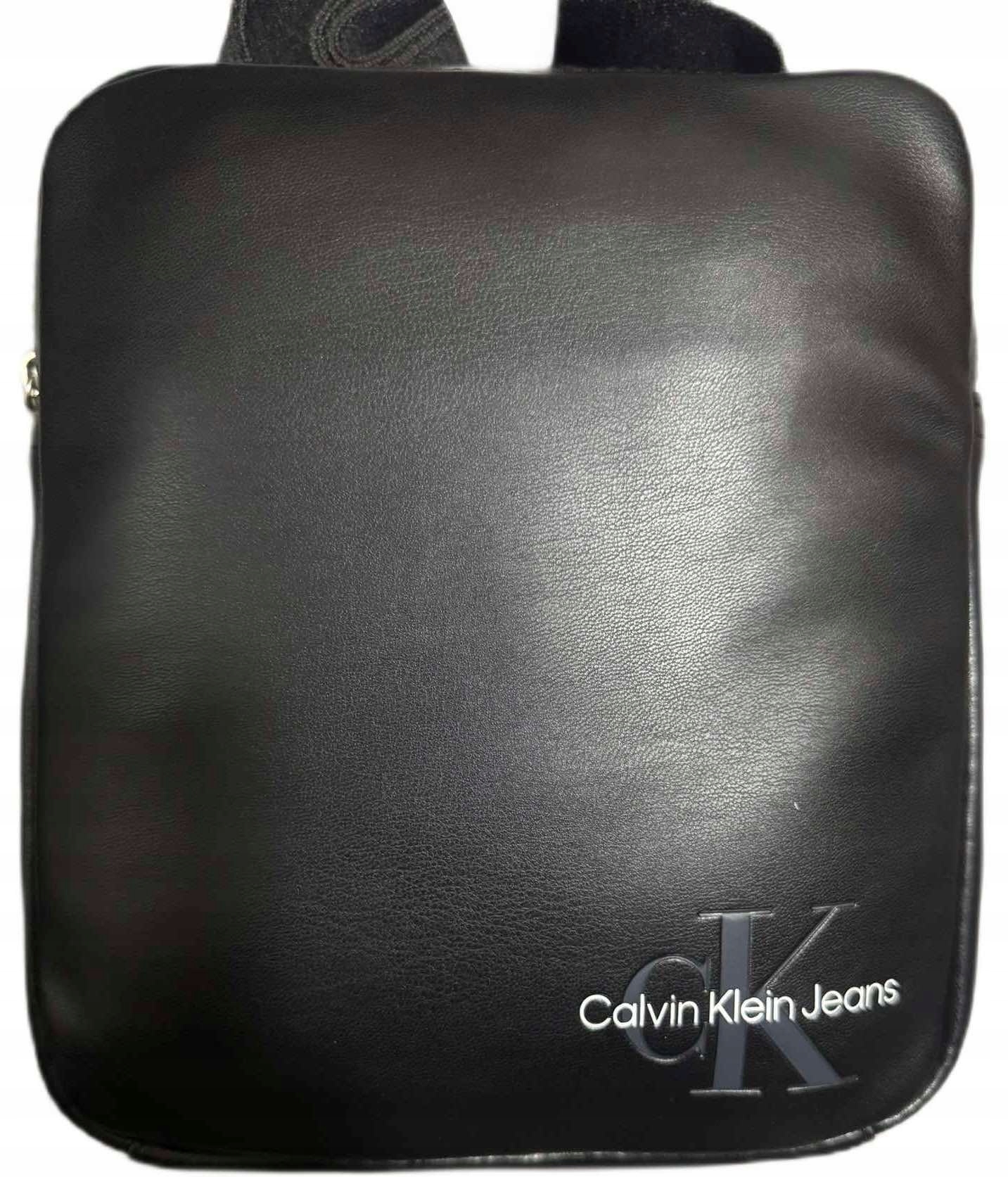 Nová Ledvinka Calvin Klein Brašna Ckj Reportérka Ck Černá Univerzální