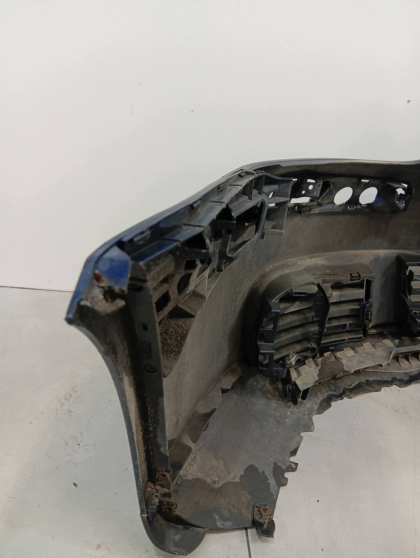 bumper front graphitic VW Volkswagen Golf V (2004-2009)