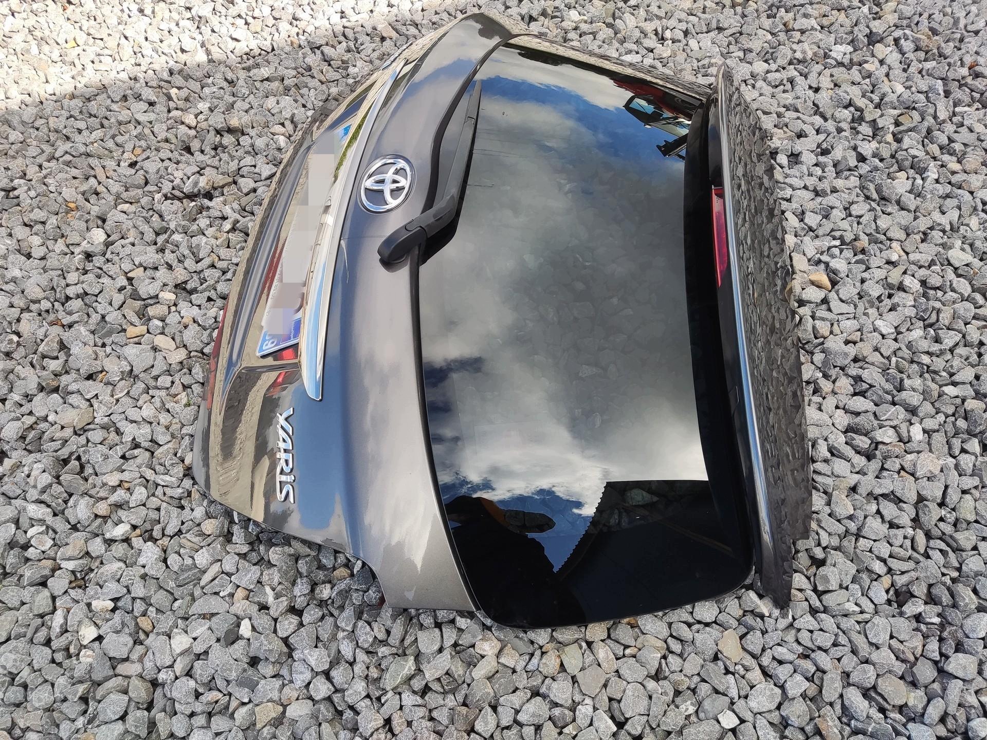 boot door rear cover boot TOYOTA YARIS III 2011-2017