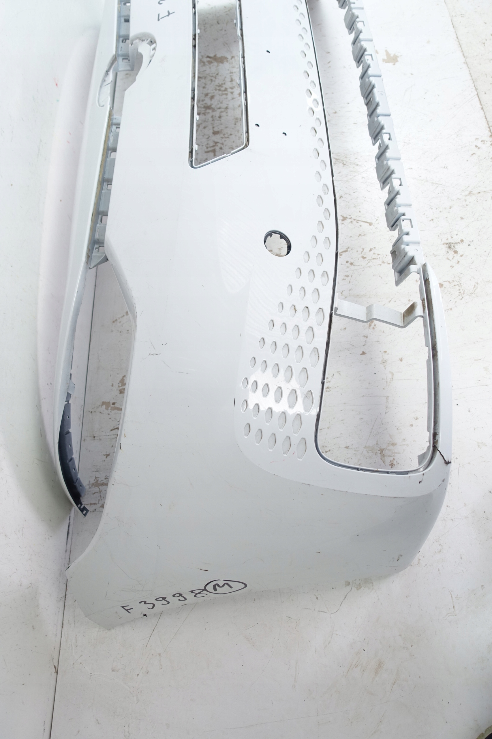 VW VOLKSWAGEN ID3 ID.3 10A bumper front front 10A807221