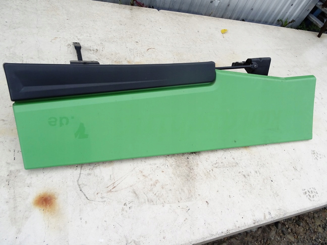 ОБТІЧНИК КАБІНИ ПРАВОРУЧ RENAULT T 13-22 82636497