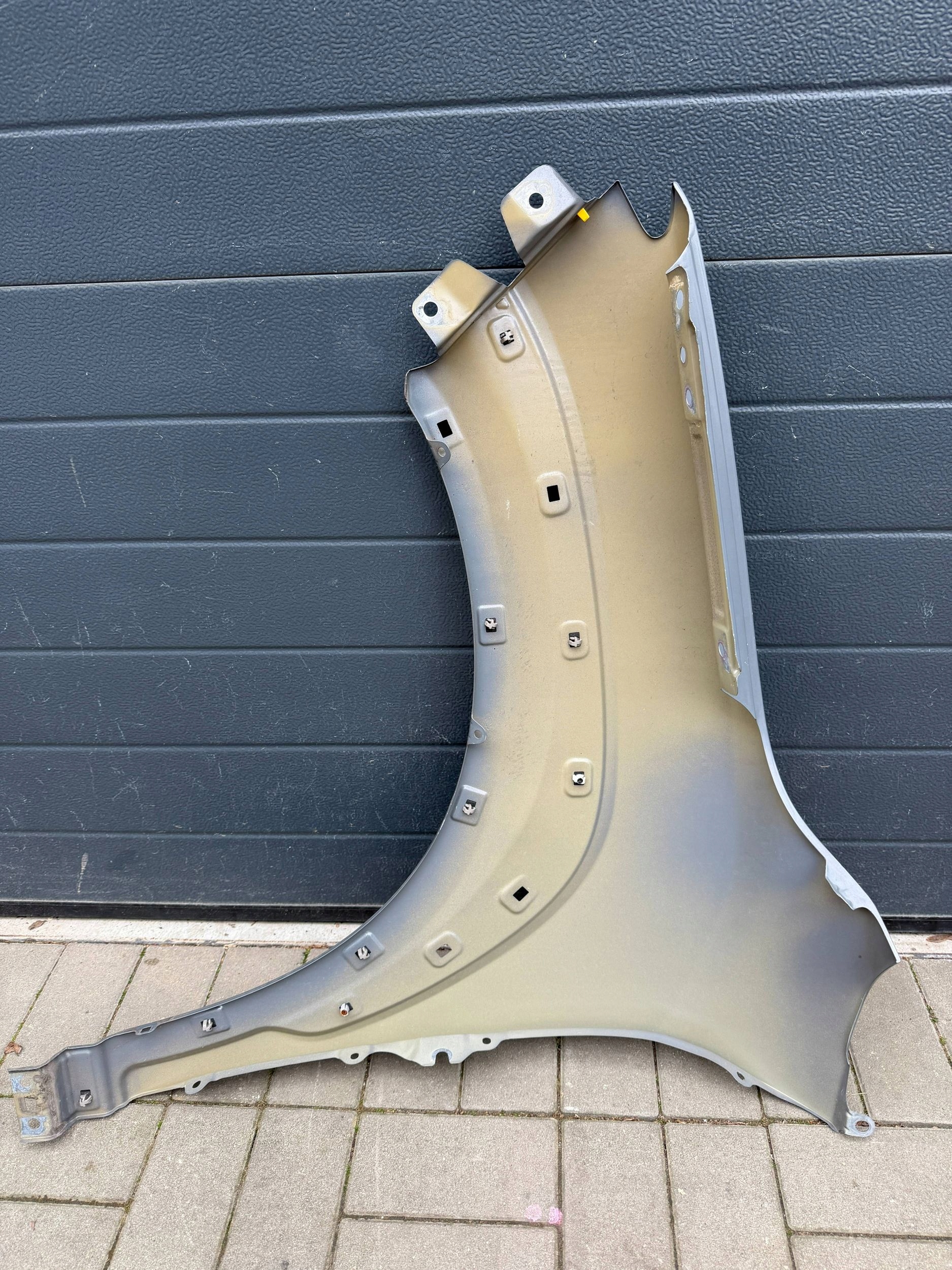 Hyundai Kona 18- fender right front front