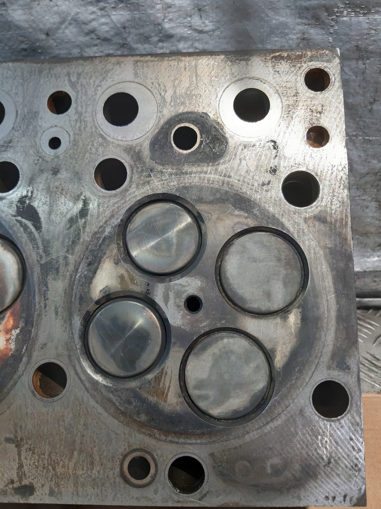 1694462 SOLARIS DAF PACCAR TESTATA Motore CYLINDRA