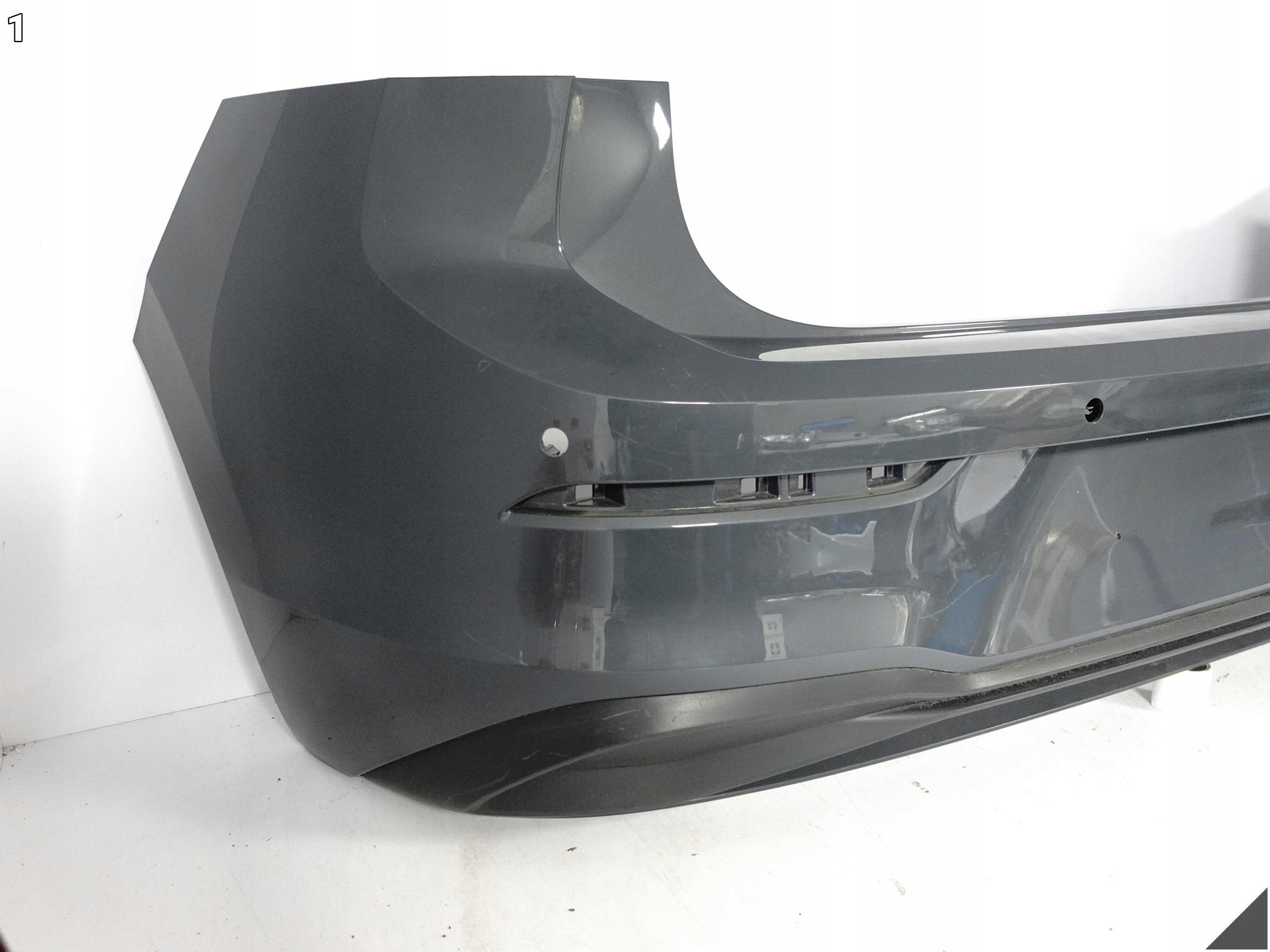 VW GOLF 8 VIII 5H6 HATCHBACK / HB 19- lökhárító BUMPER + SPOILER hátsó (4xPDC)