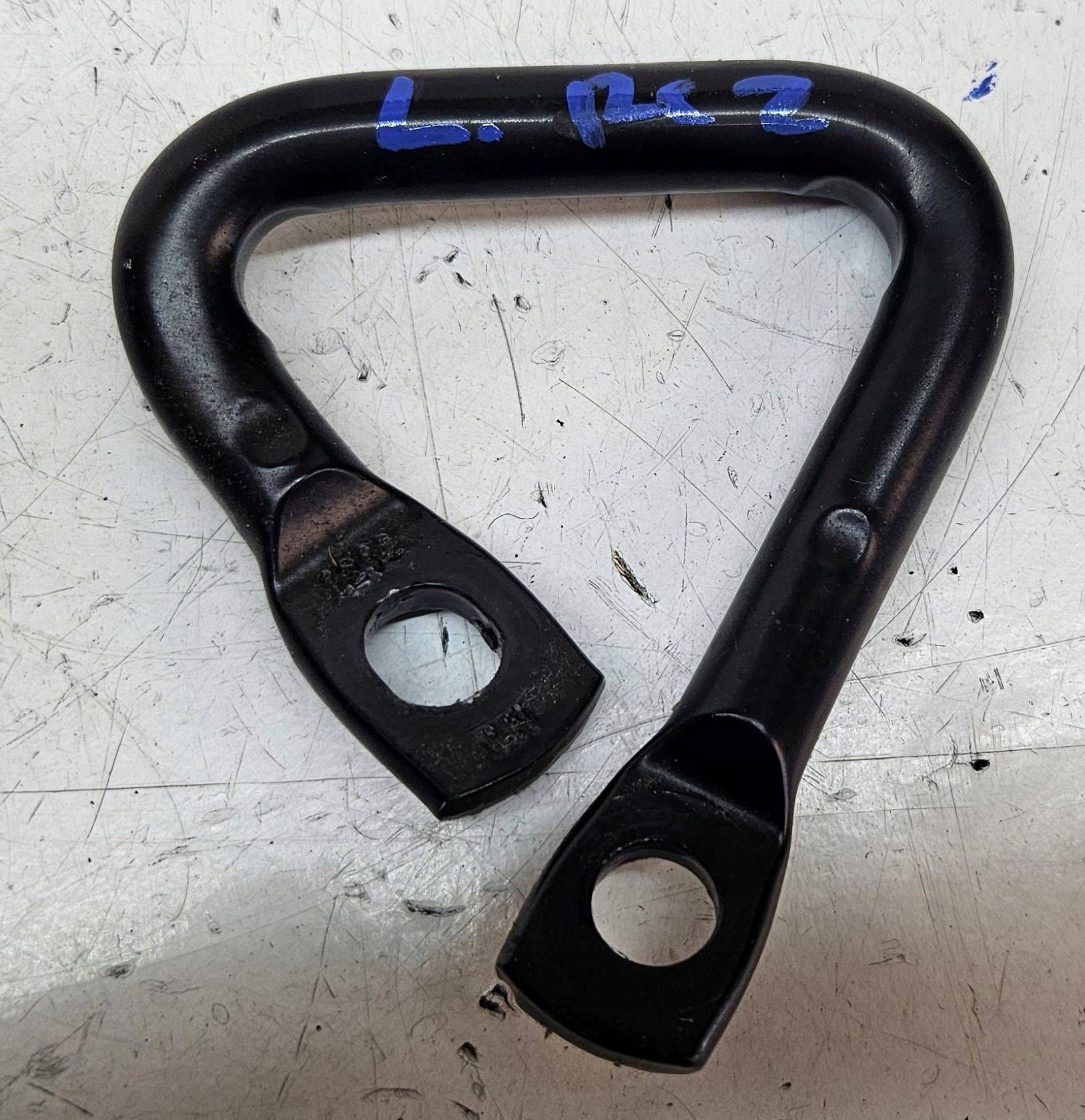 Peugeot RCZ bracket holder left supports safety of the front front