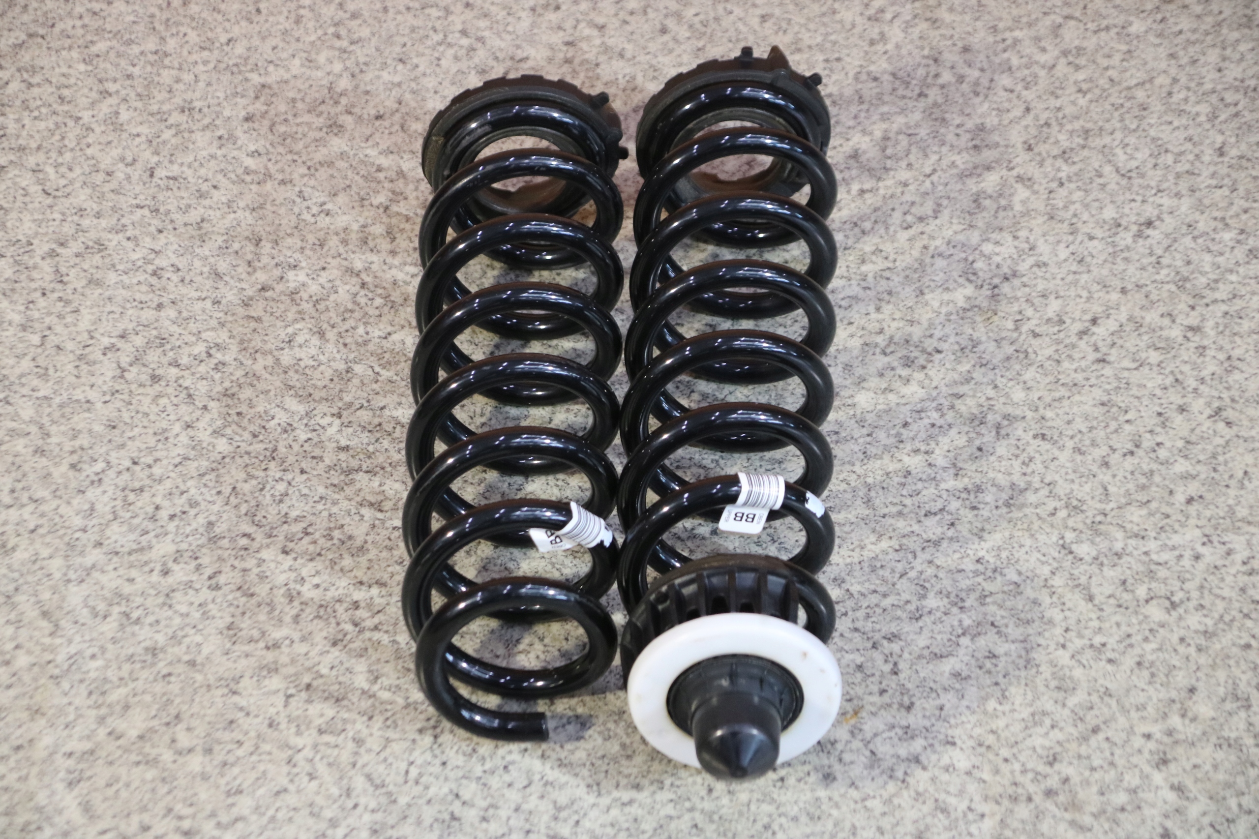 BMW G20 springs springing rear part rear. BB KOMPLET 8 km !!!