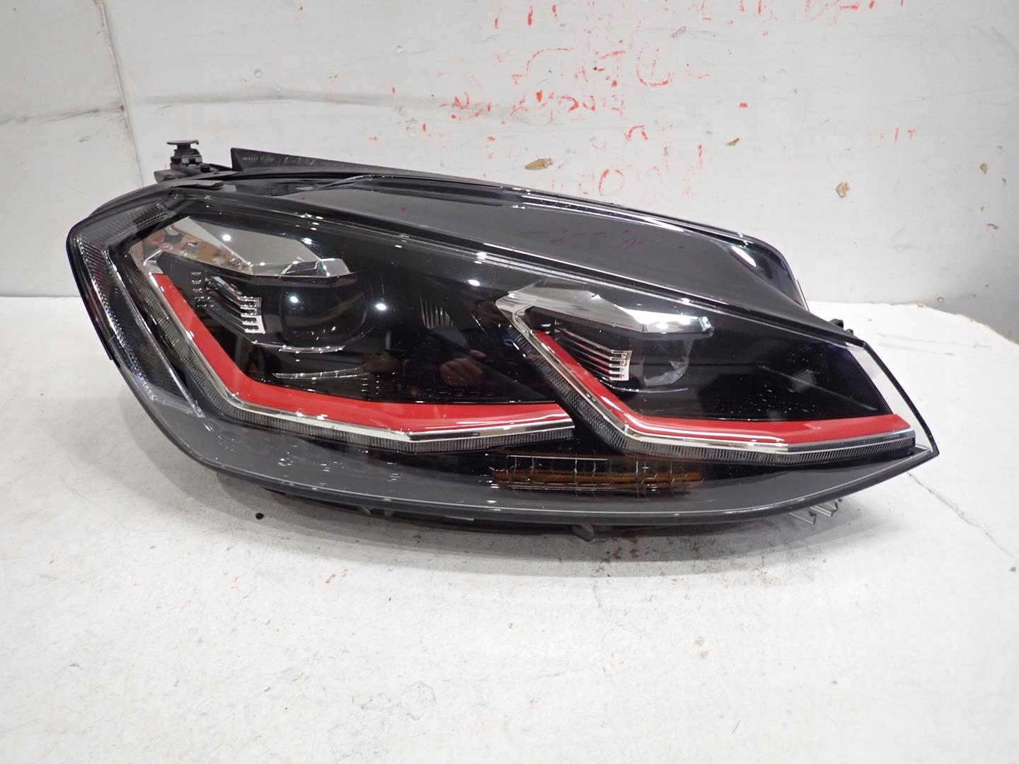 light front front right VW GOLF VII GTI LIFT 2017- FULL LED 5G1941060E