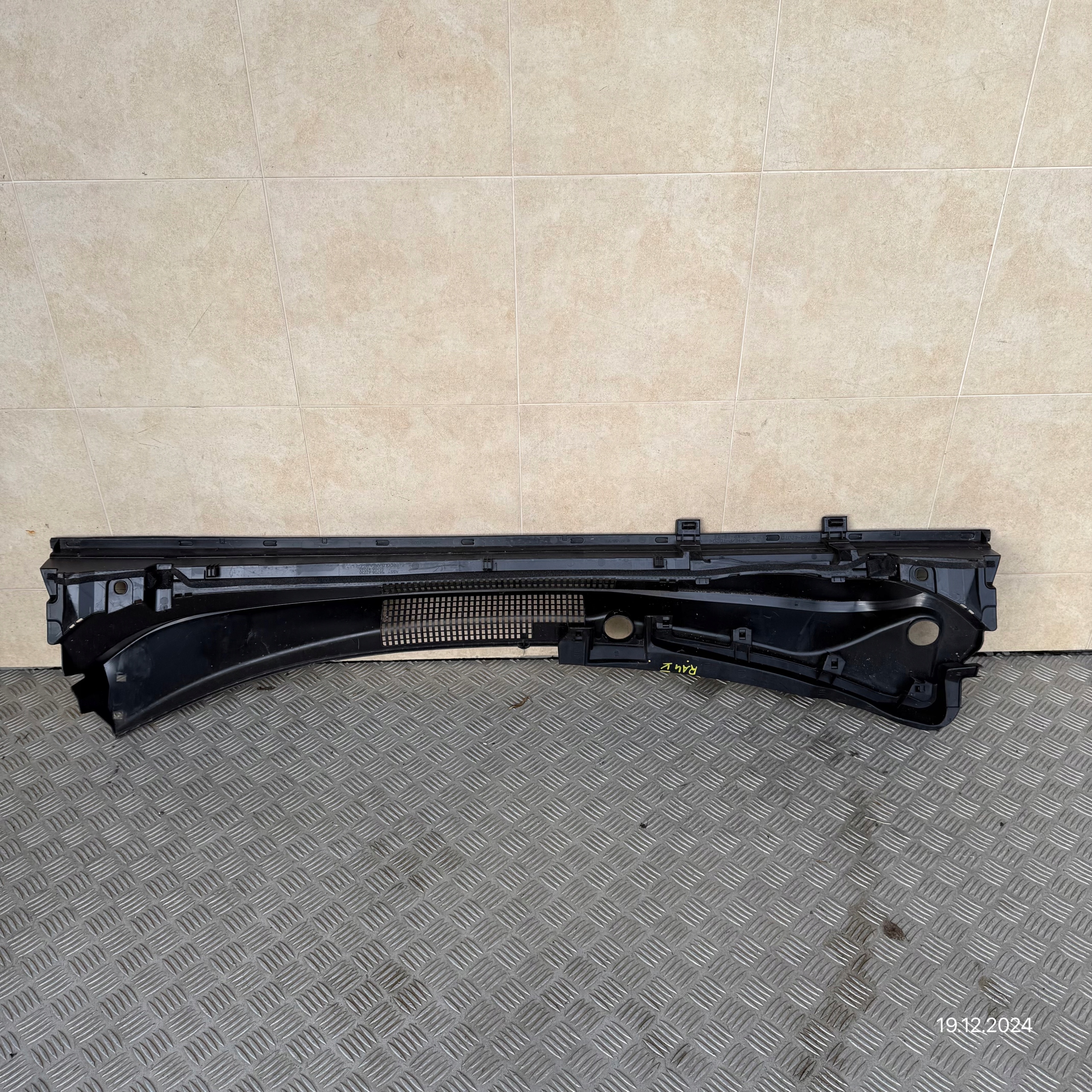torpedo complete TOYOTA RAV4 V 55751-42070