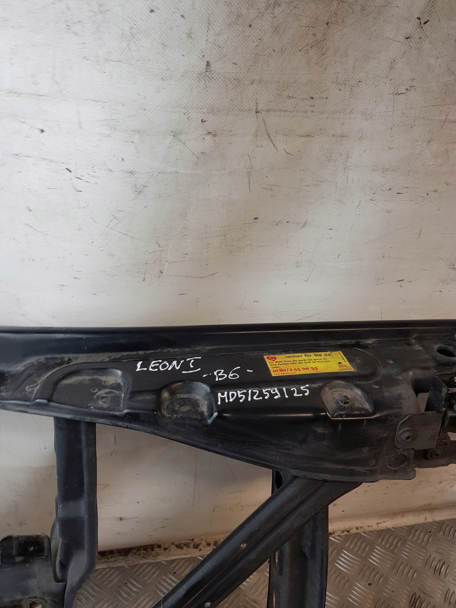 support panel for radiators pillar iron + bonnet latch lock SEAT LEON and