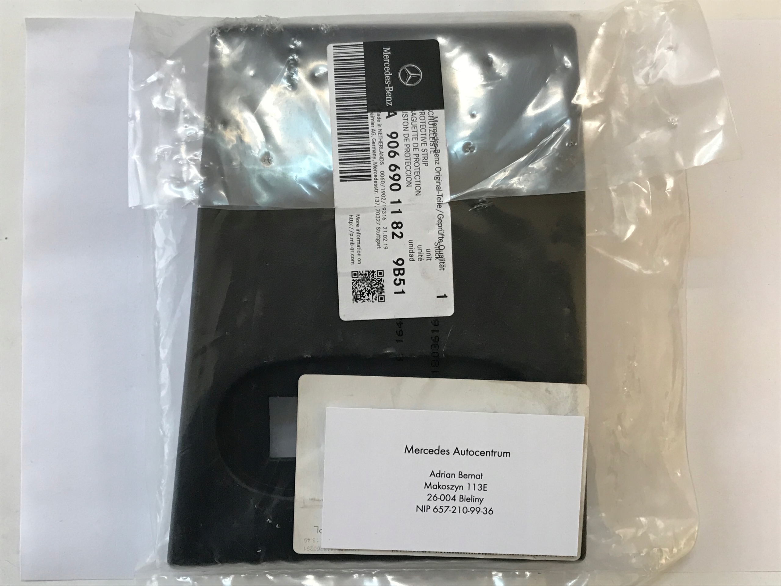 A9066901182 - Декоративна планка Mercedes Sprinter OE 9066901182