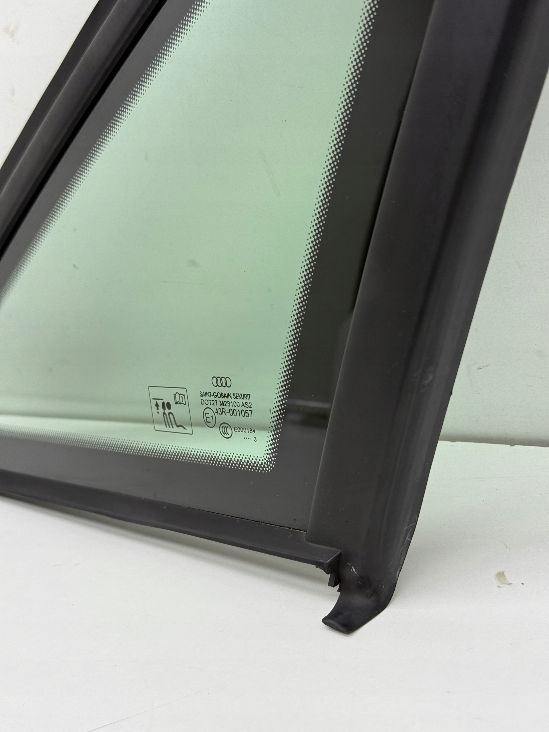 AUDI A6 S6 C7 sedan window bodywork right rear part original!
