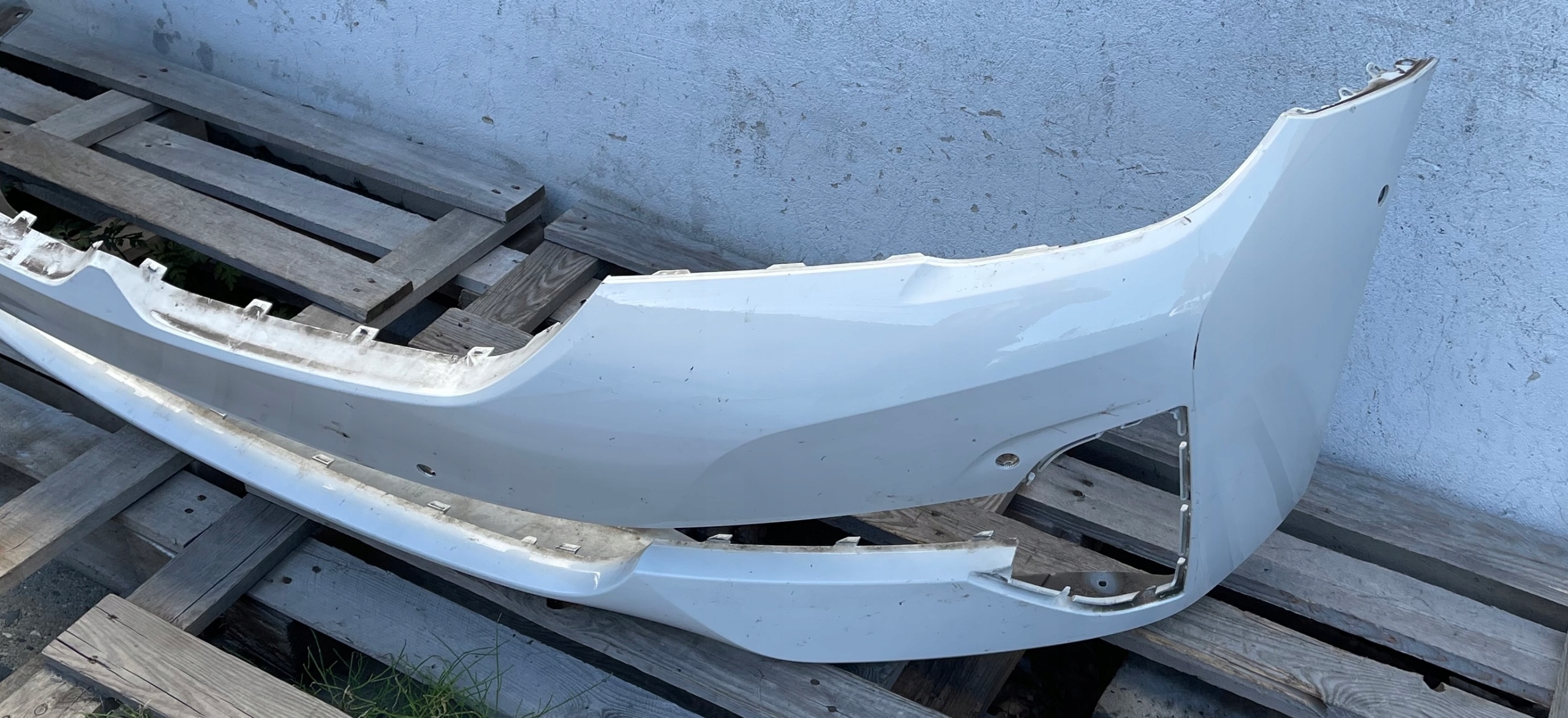 BMW 5 G30 G31 LIFT LCI 2020 - bumper front front PDC