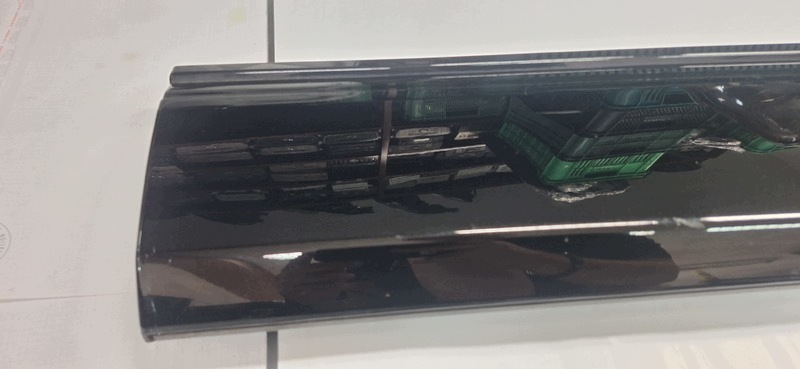 moulding door left rear part AUDI Q8 4M88533969