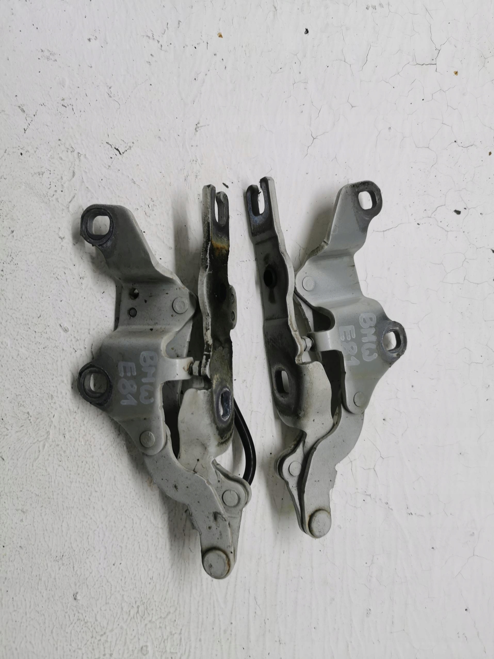 bonnet hinges BMW SERIA 1 E87 04-13