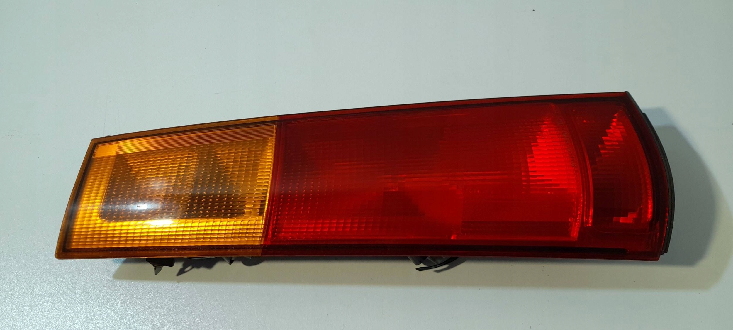 Honda CR-V and light rear left 0432200 (H407)