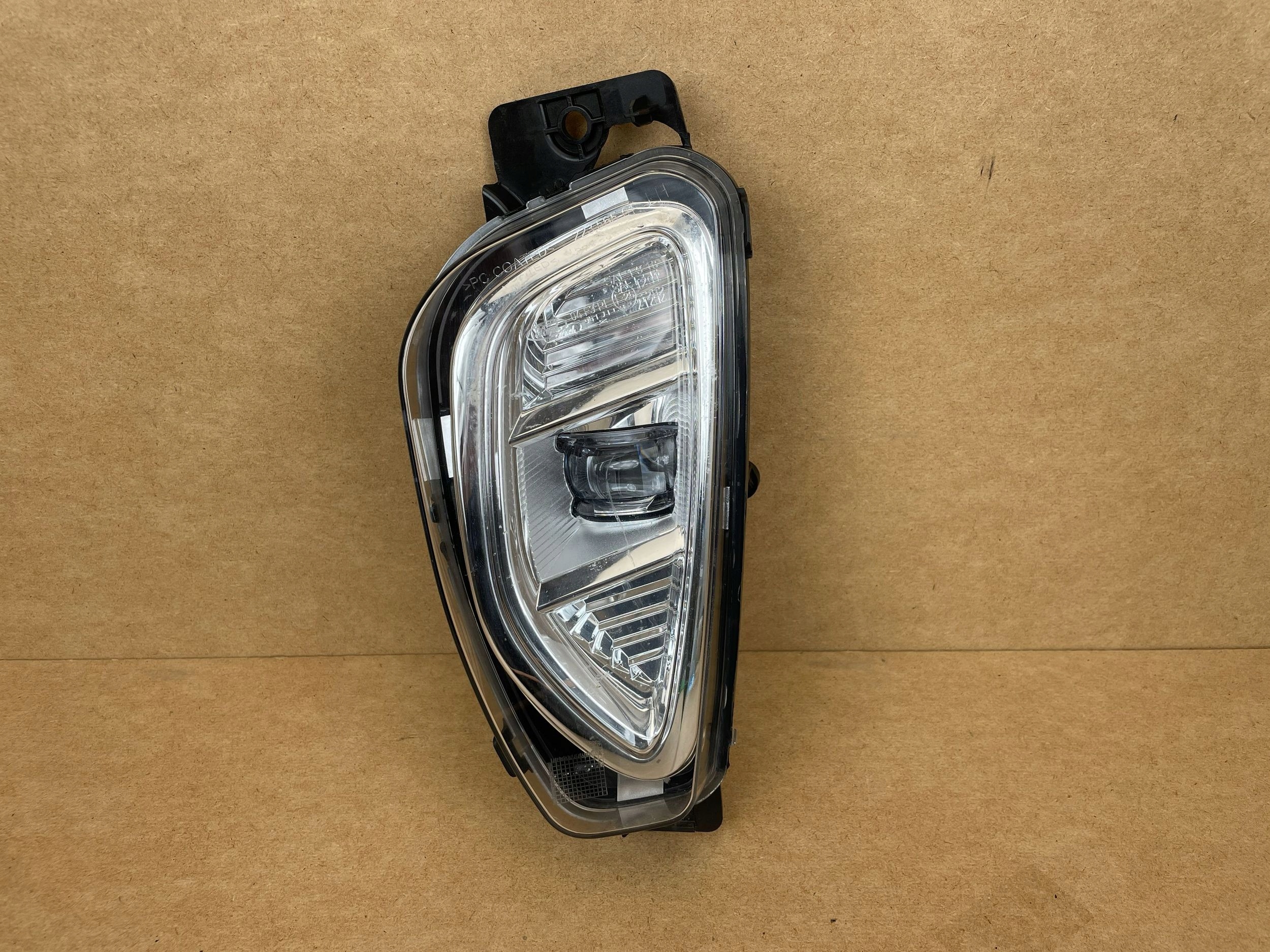 Nebelscheinwerfer Licht Nebelscheinwerfer LED links FORD KUGA III MK3 ESCAPE 2020