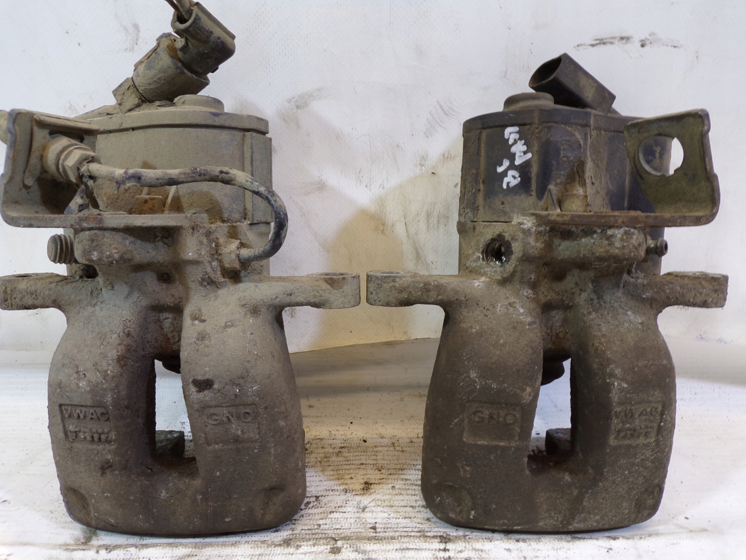 calipers brake rear. electrics VOLKSWAGEN PASSAT B6 KOMBI
