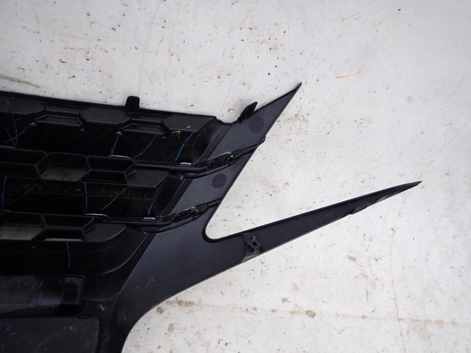 MITSUBISHI SPACE STAR II 2 LIFT 19- Grill Grill