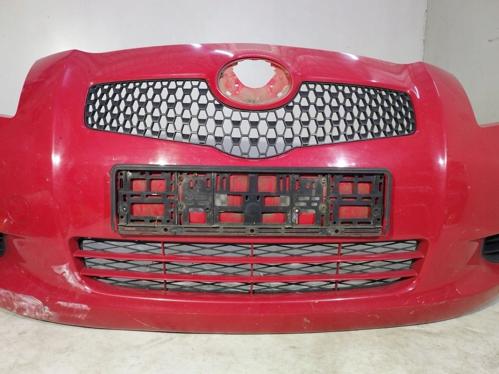 Toyota Yaris II 2 bumper front front