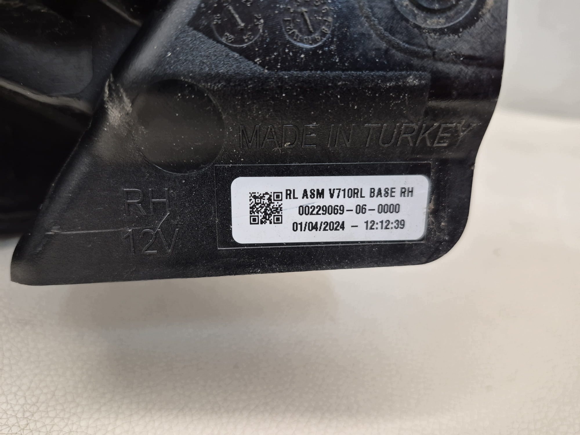 FORD TRANSIT CUSTOM II MK2 23- light right rear part rear PZ31-13404-AD