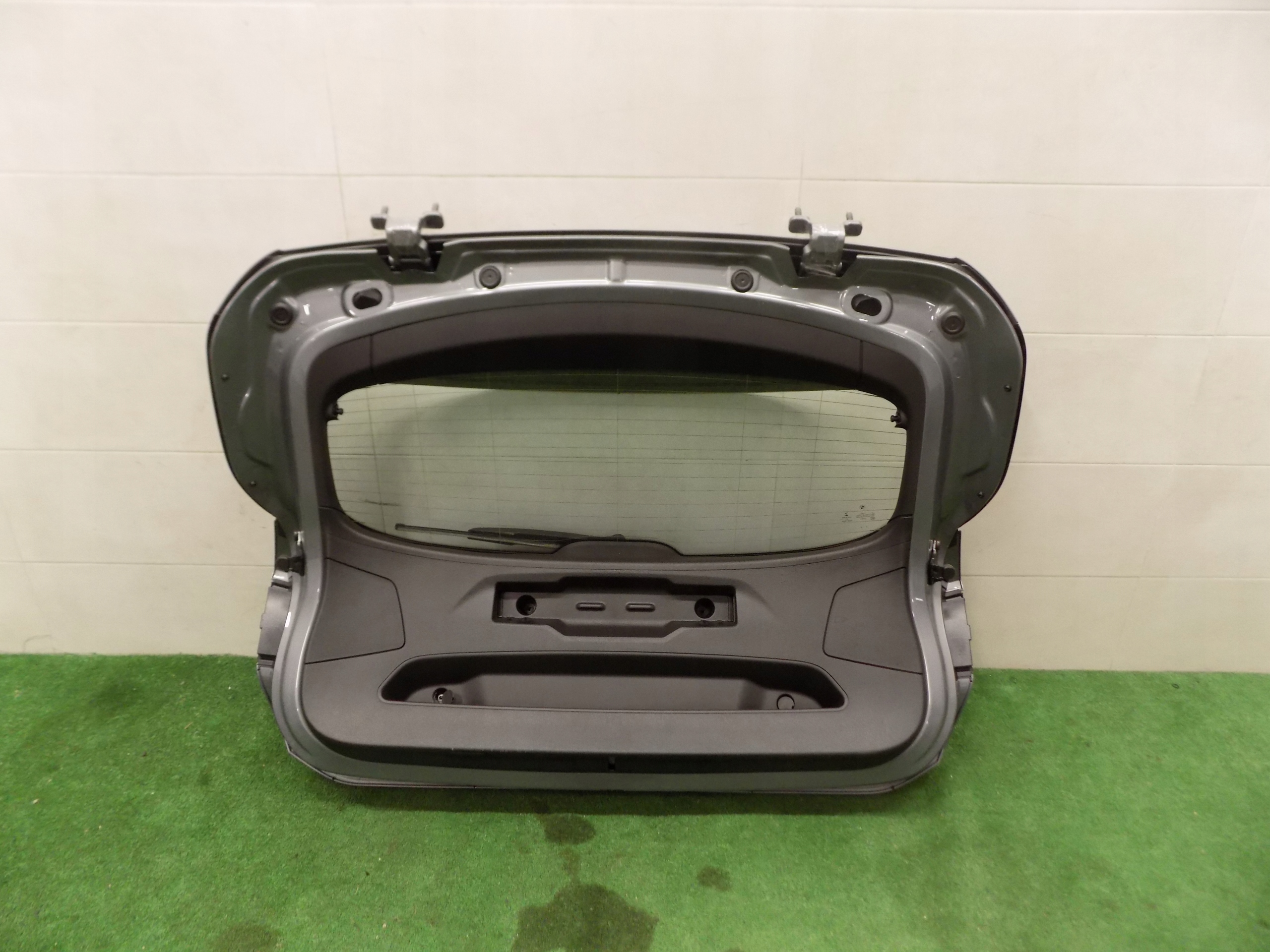 BMW 2 F39 trunk door boot C4W