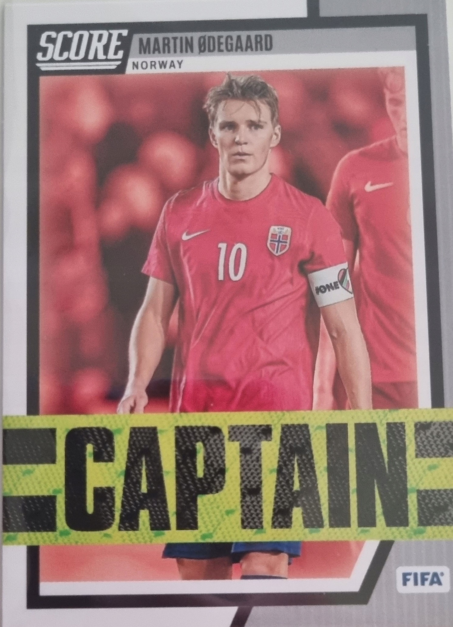 Score 2023 Panini Captain Odegaard