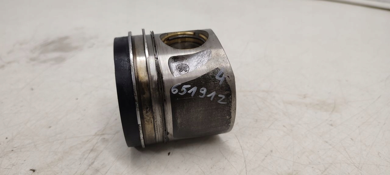 piston Mercedes 2,2 CDI