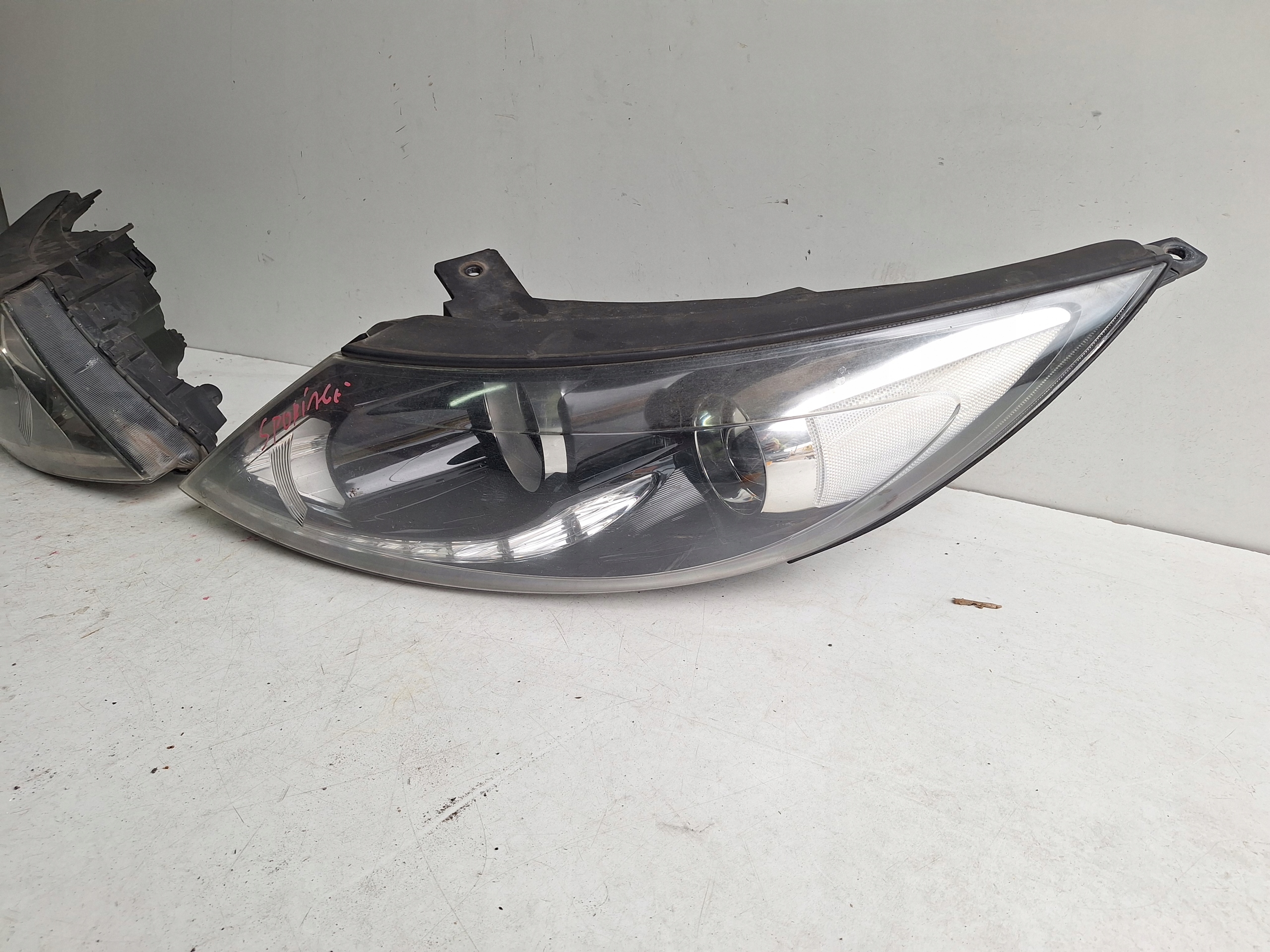 KIA SPORTAGE III 10-14 light left + LED UK