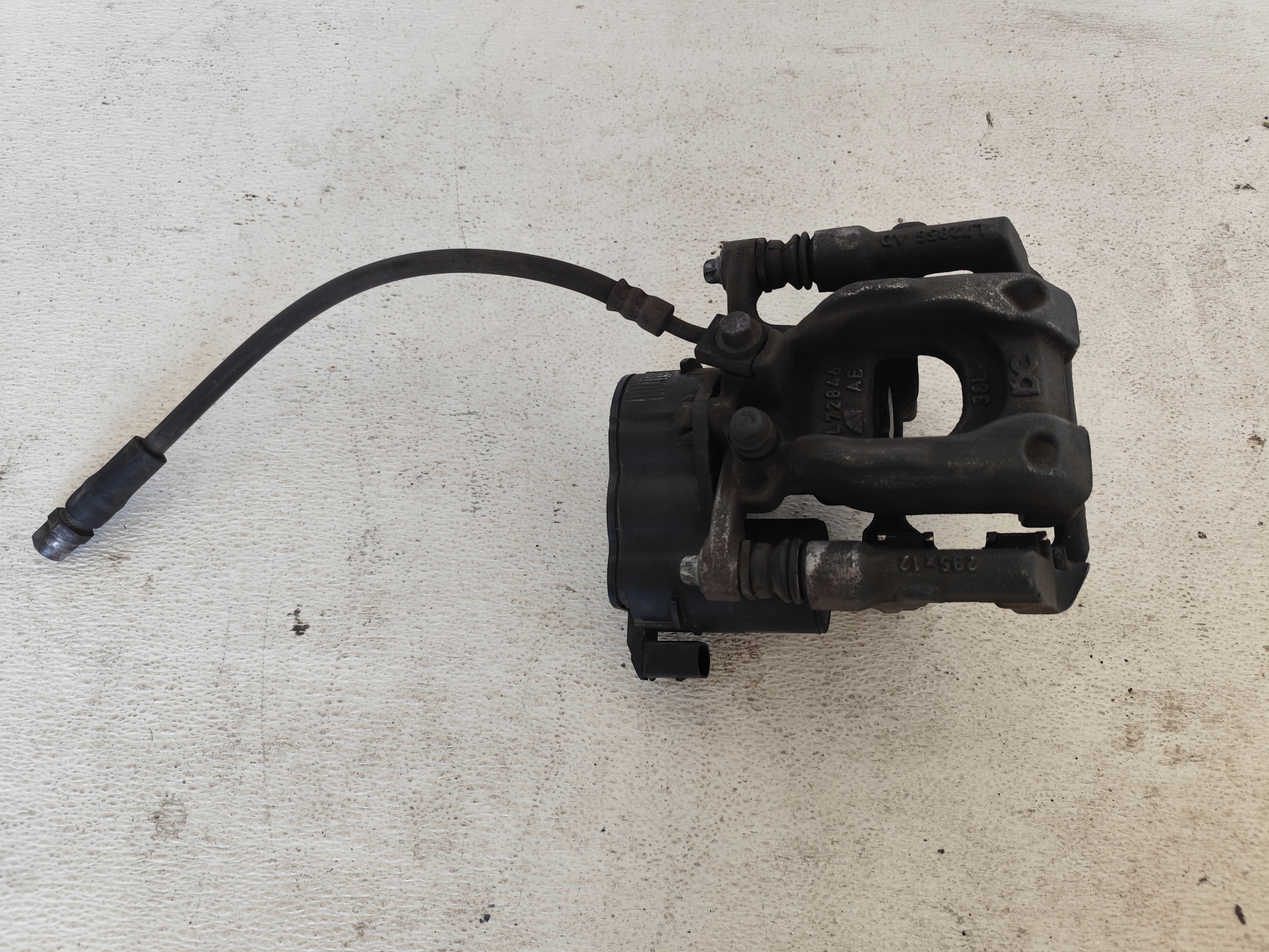 MERCEDES W177 W247 caliper brake left rear part 295X12