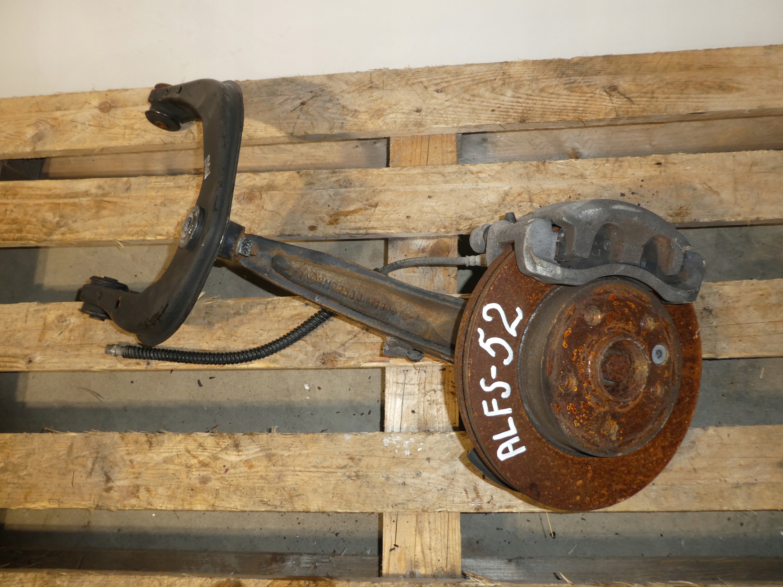 VW AMAROK 2H swing right front 2H0258 J