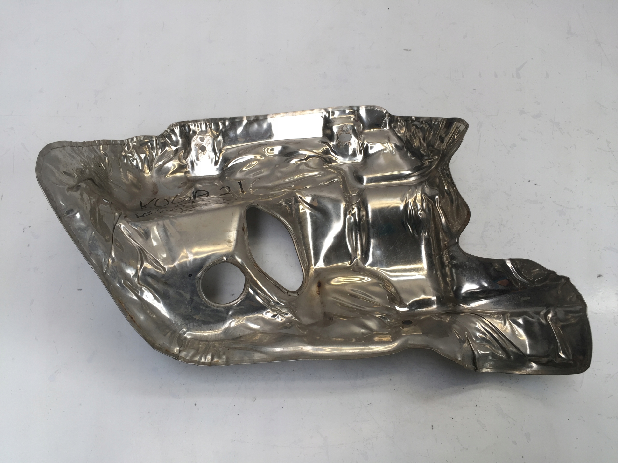 LX689N454AD - FORD KUGA III MK3 21 HEAT SHIELD OF THE CATALYST