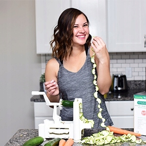 KRAJALNICA SZATKOWNICA SPIRALNA TARKA WARZYW 10W1 Funkcje krojenie na plasterki szatkowanie