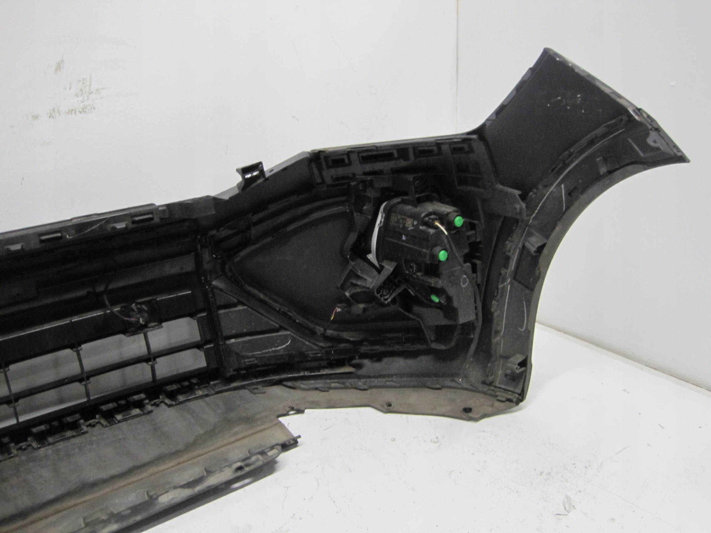 bumper VW TAIGO 2G7 22R 4PDC R-LINE front