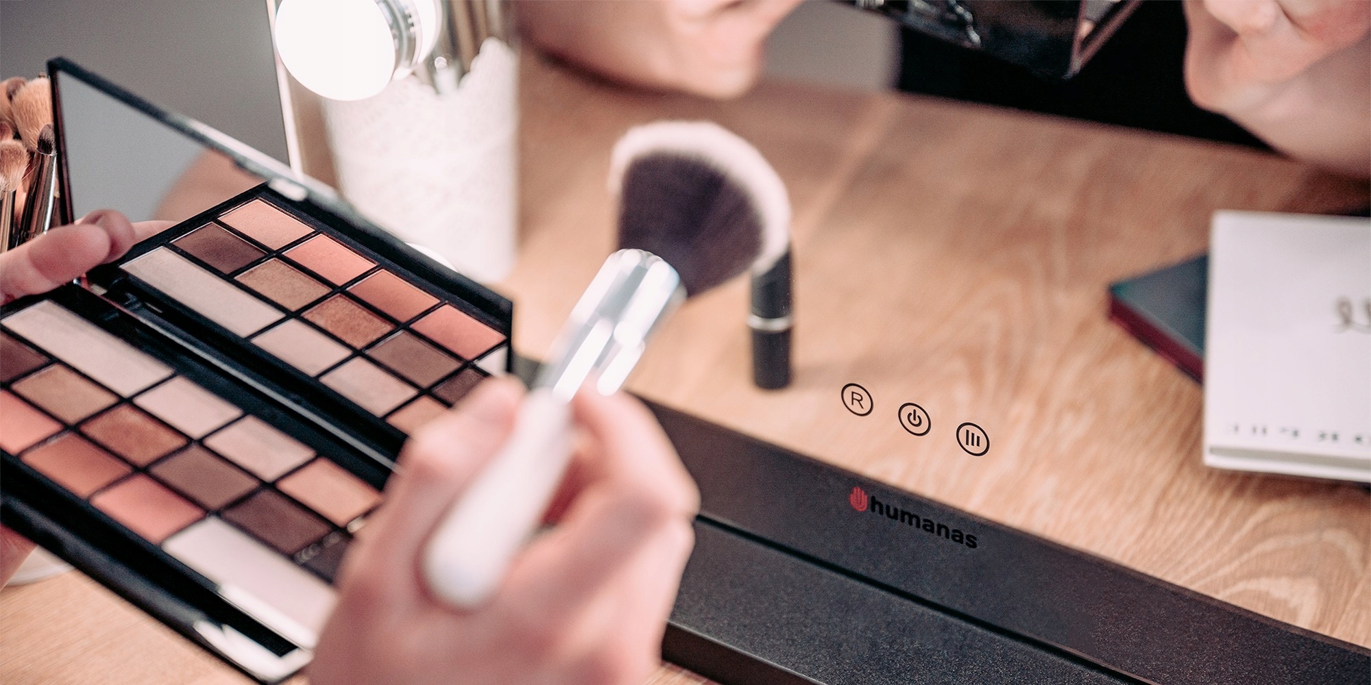 Lustro do makijażu Humanas HS-HM02 LED Hollywood Kolor dominujący czarny