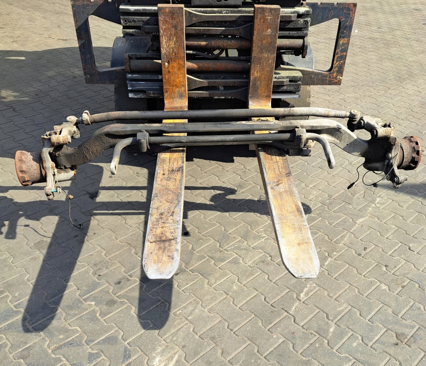 KOMPLETNA OŚ PRZEDNIA MERCEDES ACTROS ANTOS AROCS