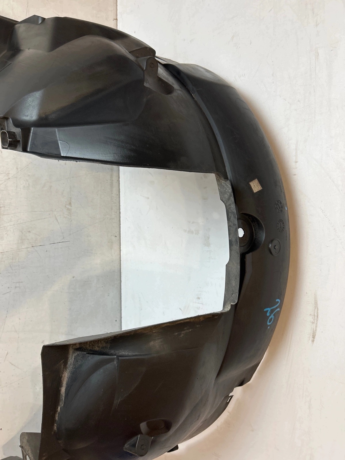 mudguard left front Dacia Sandero II