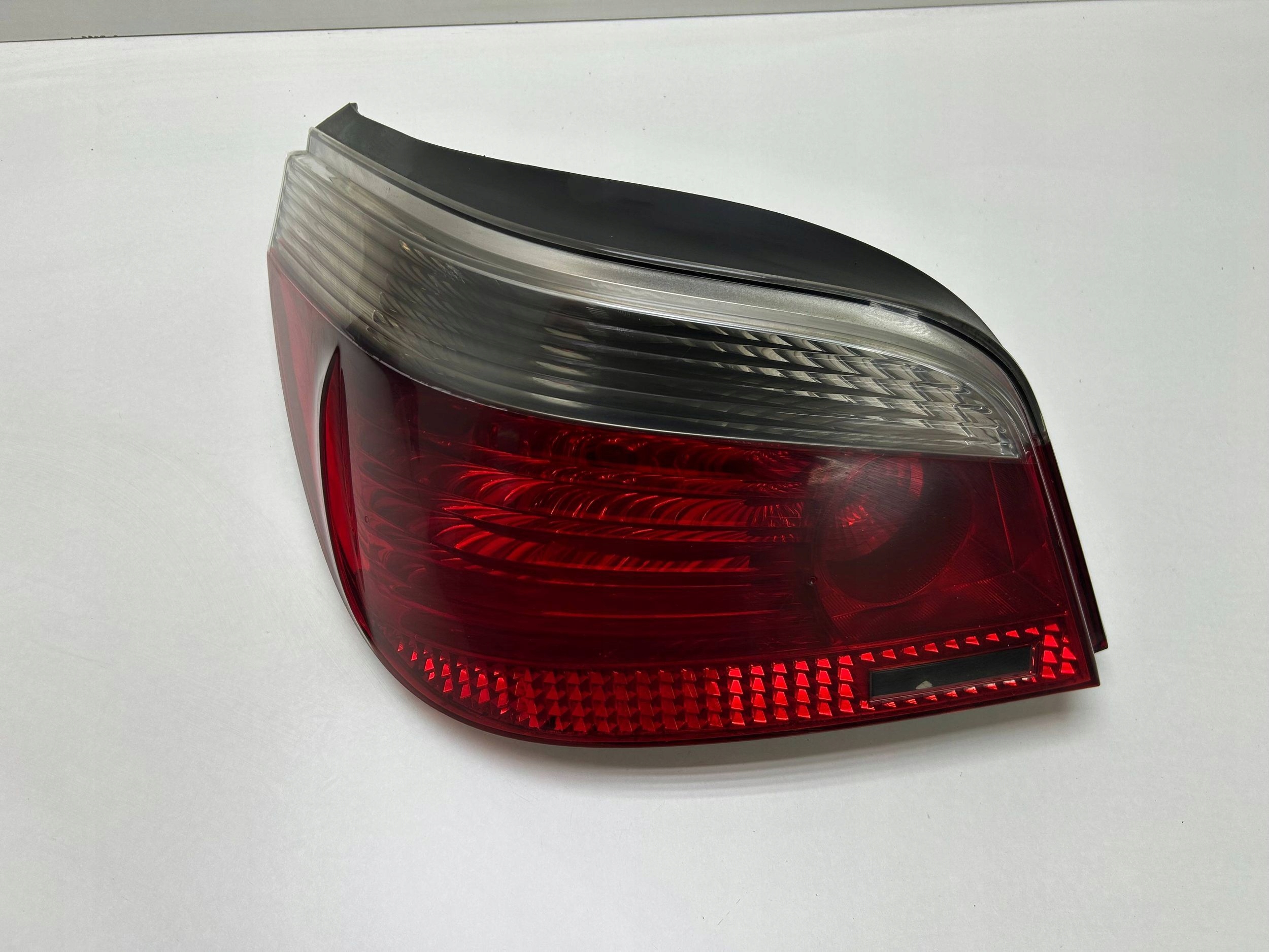 light rear left BMW 5 E60 2004 6910767