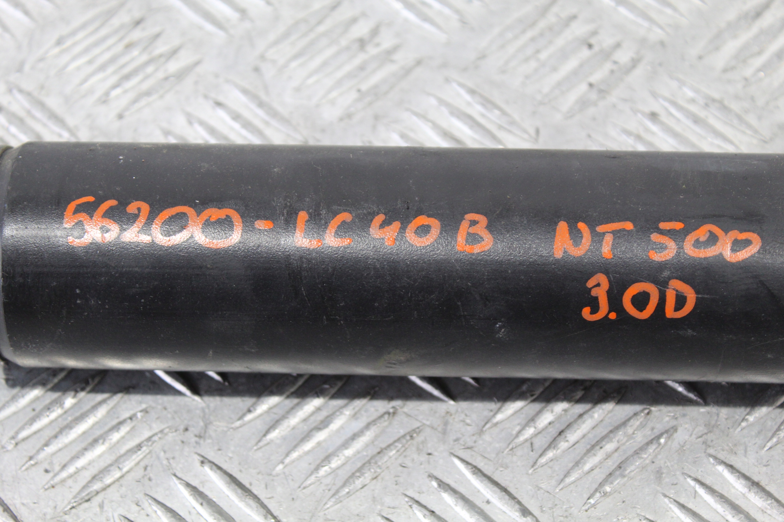 amortizer NISSAN NT500 56200-LC40B