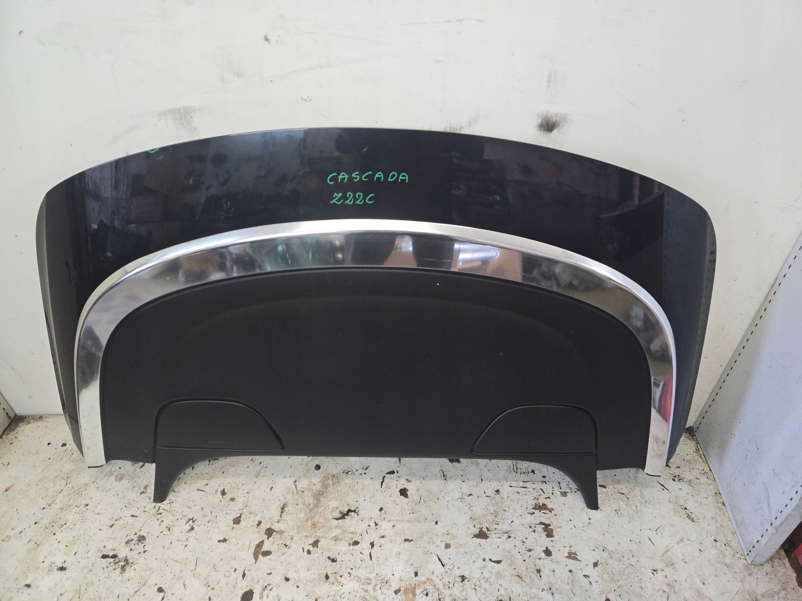 OPEL CASCADA CABRIO Blende Abdeckung heckklappe kofferraumdeckel Verdeckklappe Z22C
