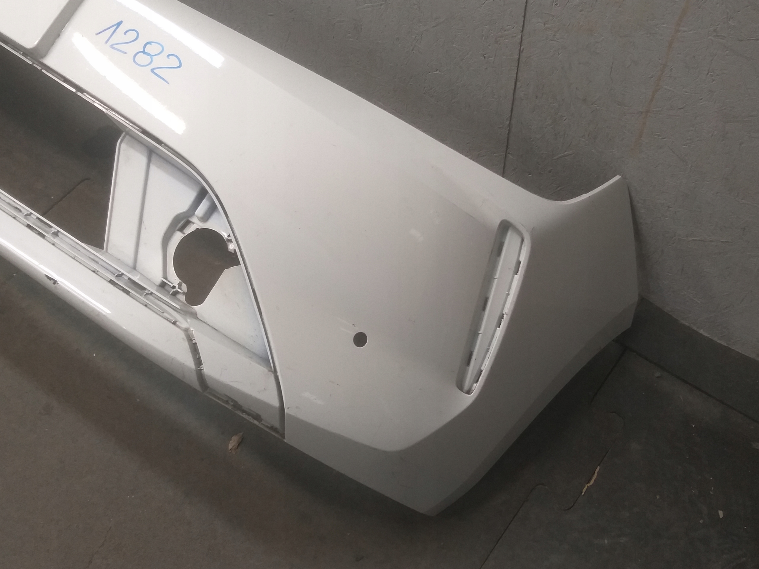 bumper front OPEL ASTRA 6 VI L