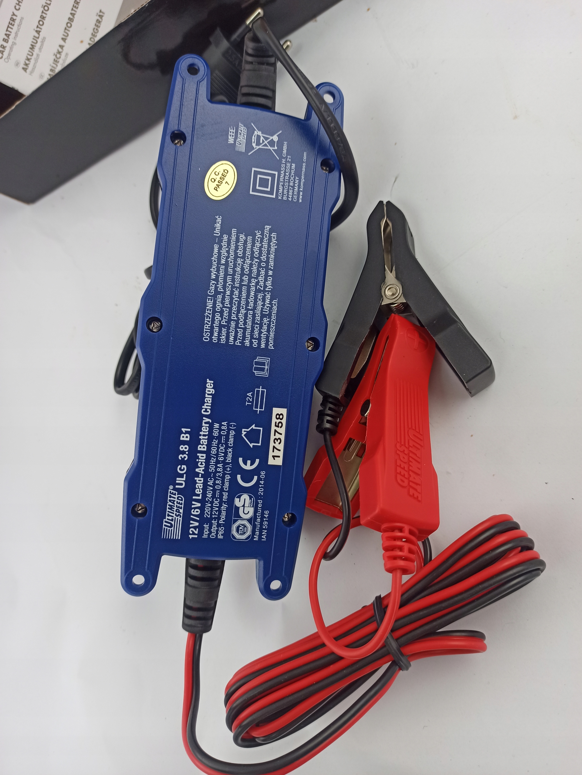 Prostownik automatyczny do samochodów ULG 3.8 B1 Model ULG 3.8 B1