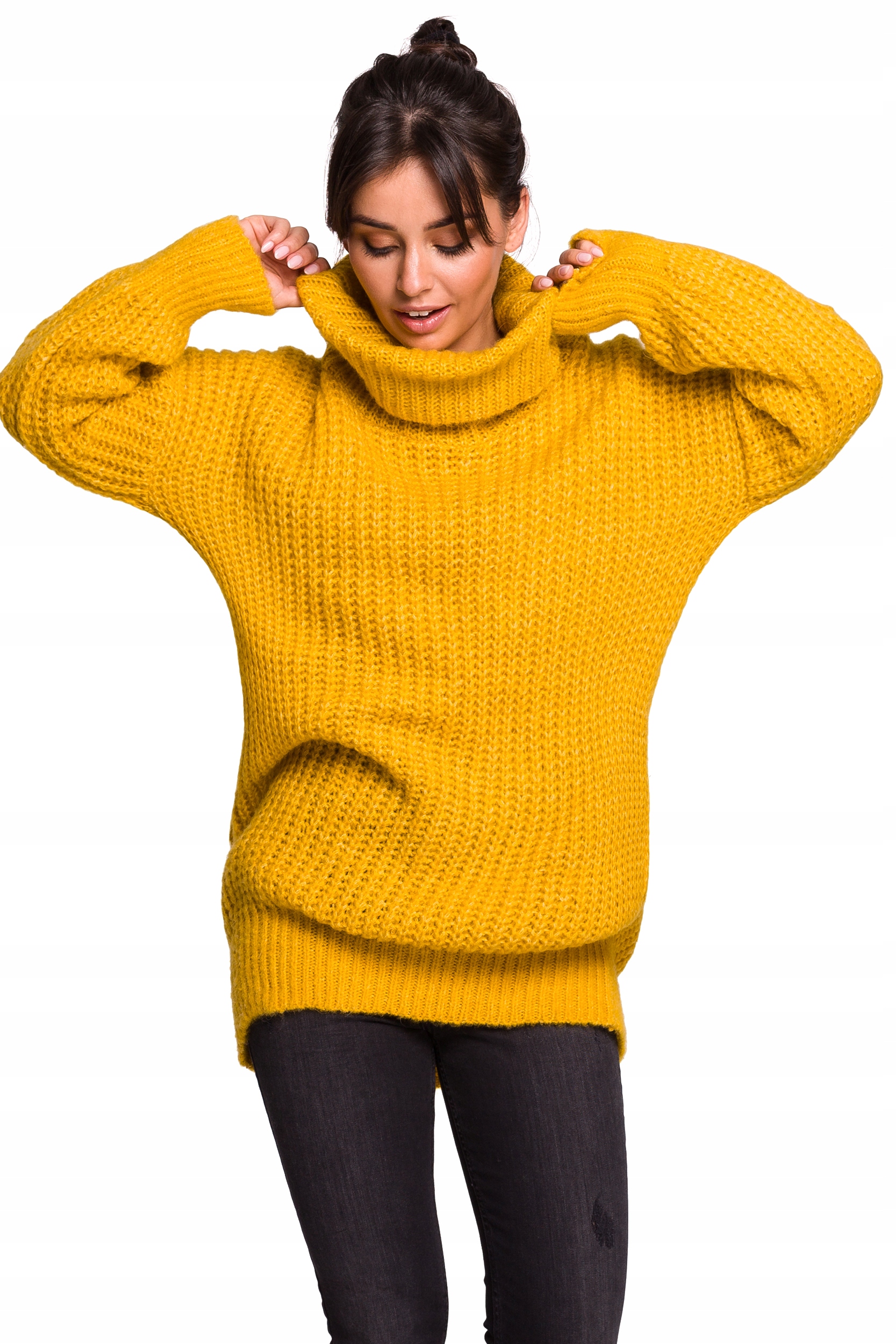 

BK030 Długi sweter z golfem - miodowy L/XL
