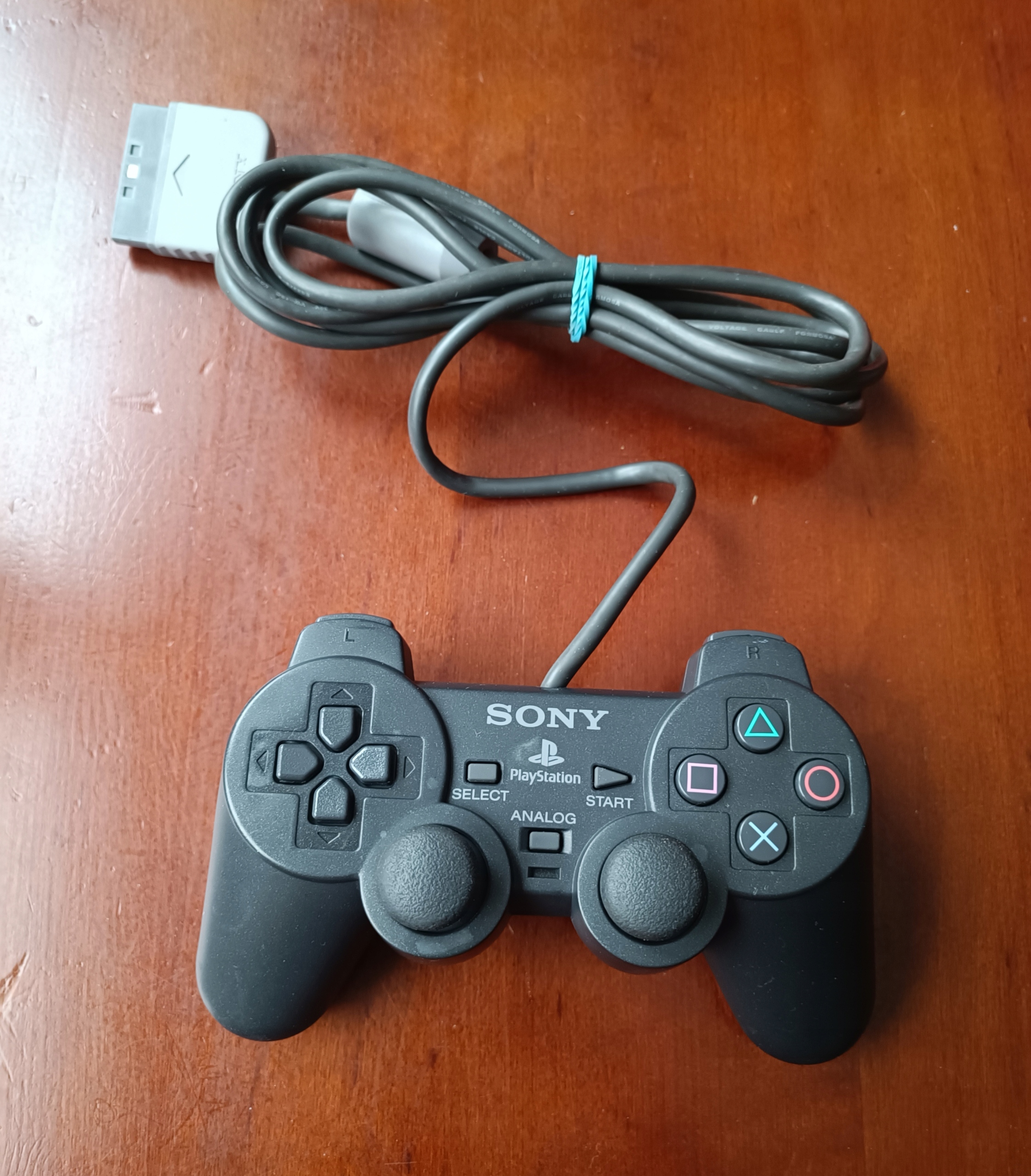ORYGINALNY CZARNY PAD PSX PSone SCPH-110