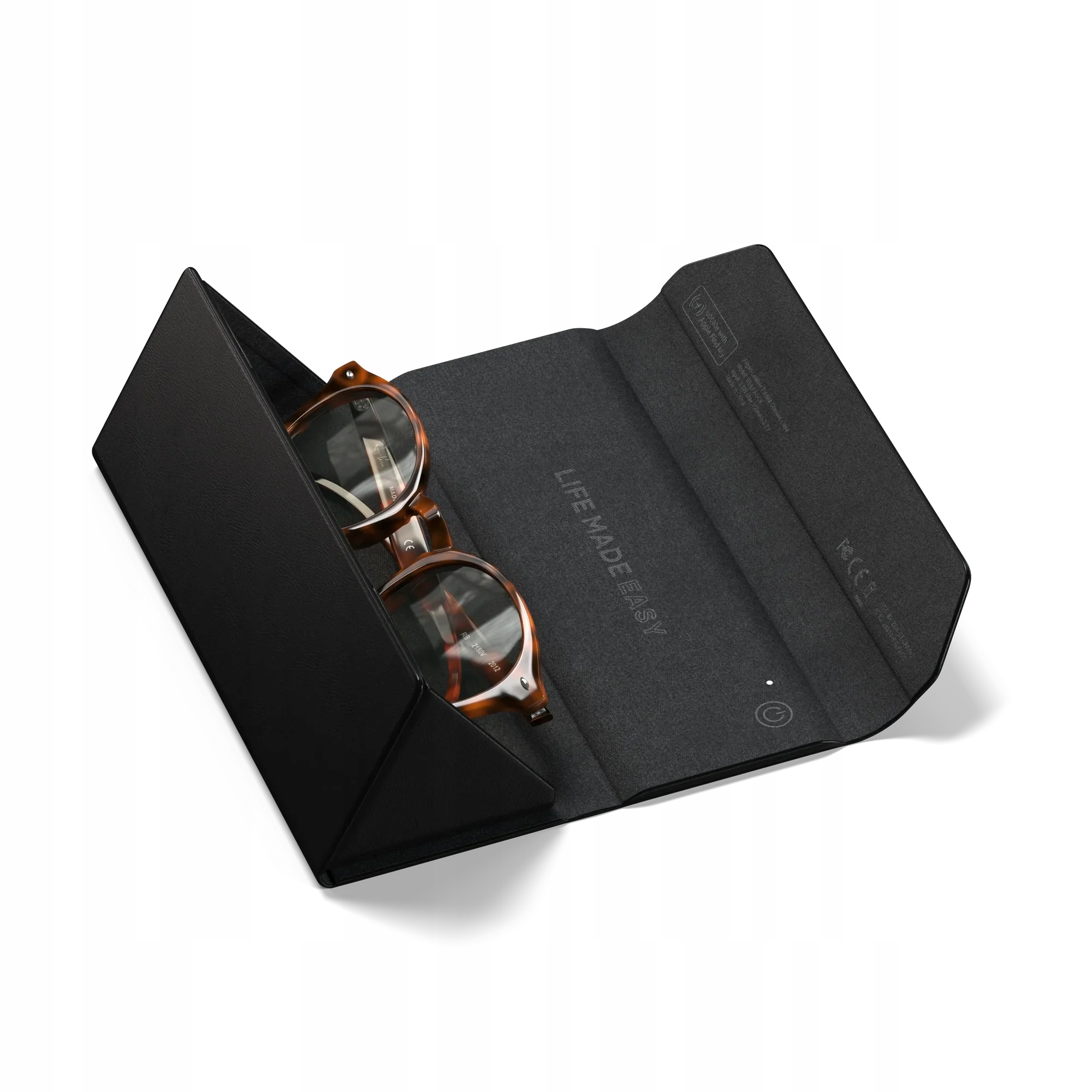 Satechi kožené pouzdro na brýle s lokalizátorem Apple Find My