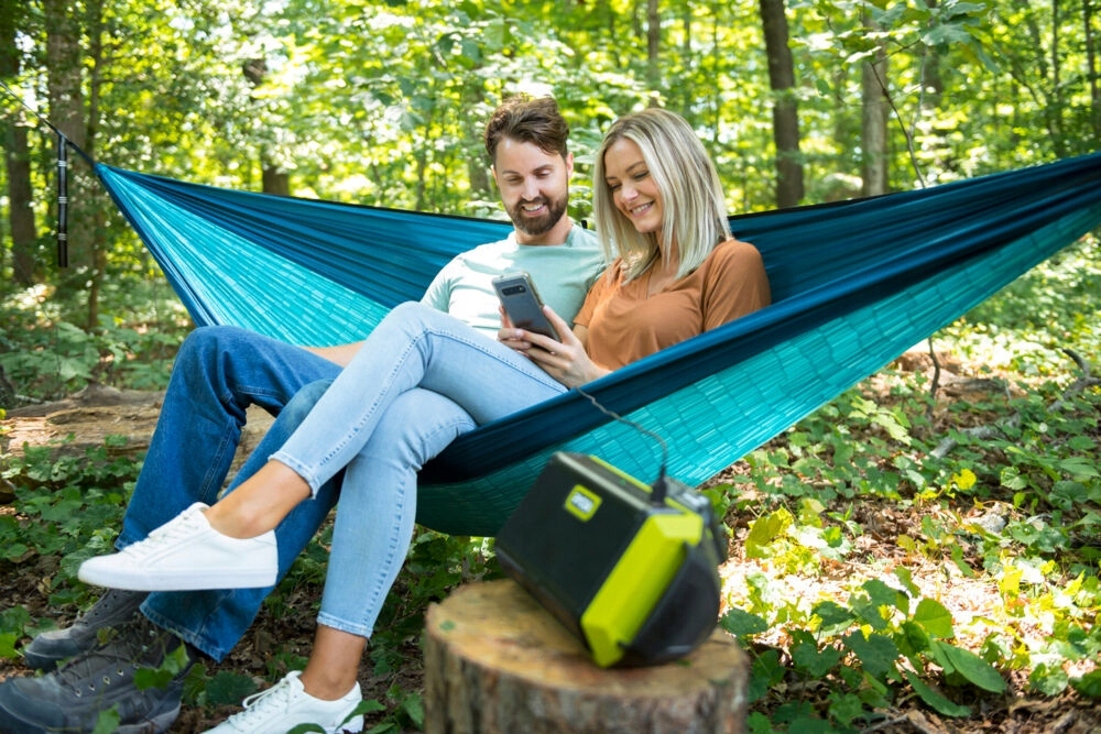 RYOBI RBT18-120GL GŁOŚNIK BLUETOOTH 18V RYOBI +2Ah AKUMULATOR RBT18-120GL Seria ONE+